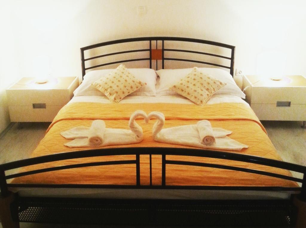 Apartment Jurcevic Trogir Room photo